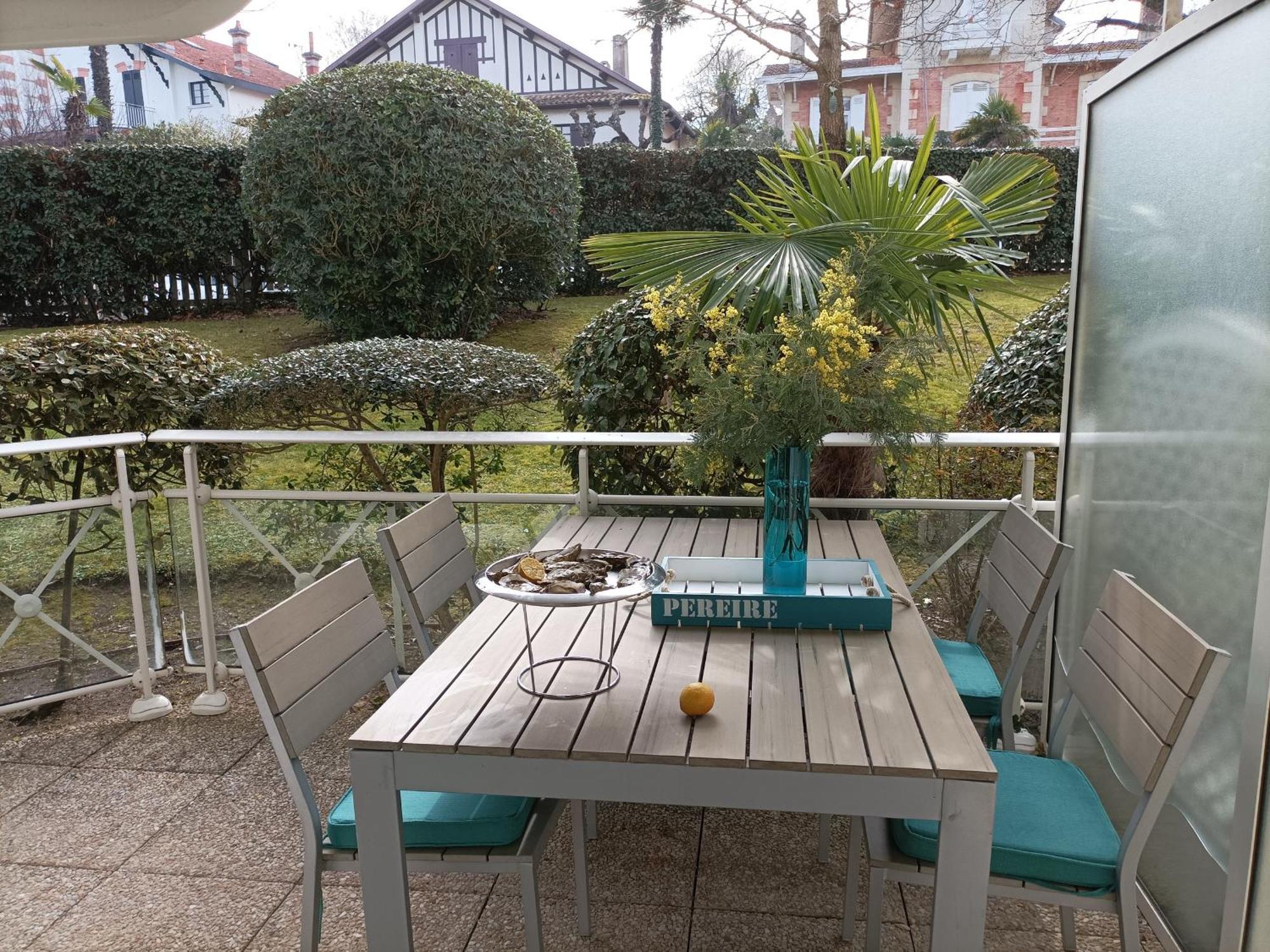Appartement T2 En Front De Mer A Arcachon, Acces Direct Plage, Parking, Animaux Admis - Fr-1-374-201 Exterior foto